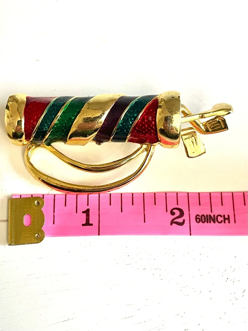 Vintage Enamel Kinetic Golf Bag Brooch Pin Red Green Gold Articulated Club Retro